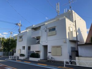 宮坂一番館